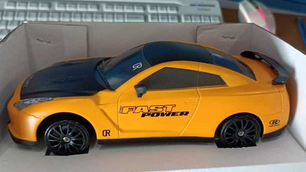 2.4G 4WD RC Drift Racing Car Remote Toy